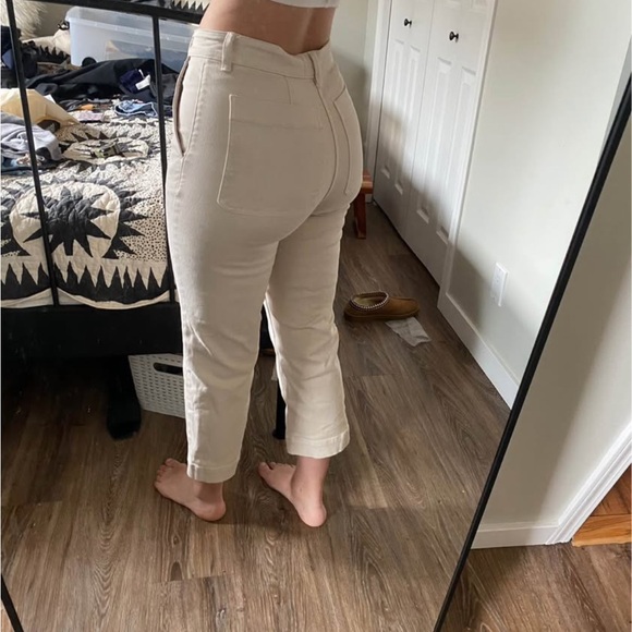 Everlane Crop Utility Cargo Pant Light Tan 4 - Picture 4 of 8